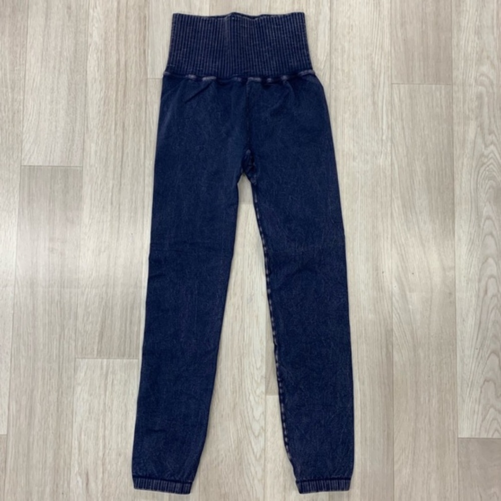 NWOT Free People High Waist Crop Shanti Leggings - Picture 2 of 8